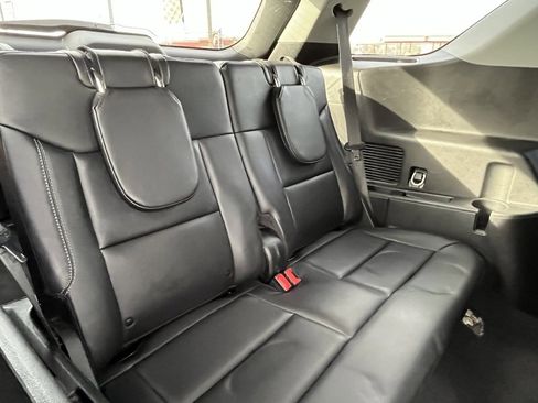 Used 2023 Ford Explorer Limited image 25