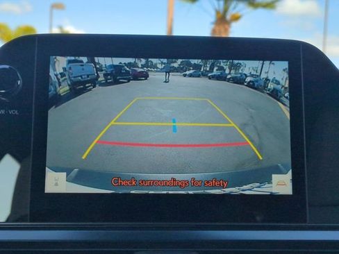 Used 2025 Lexus UX 300h FWD image 23