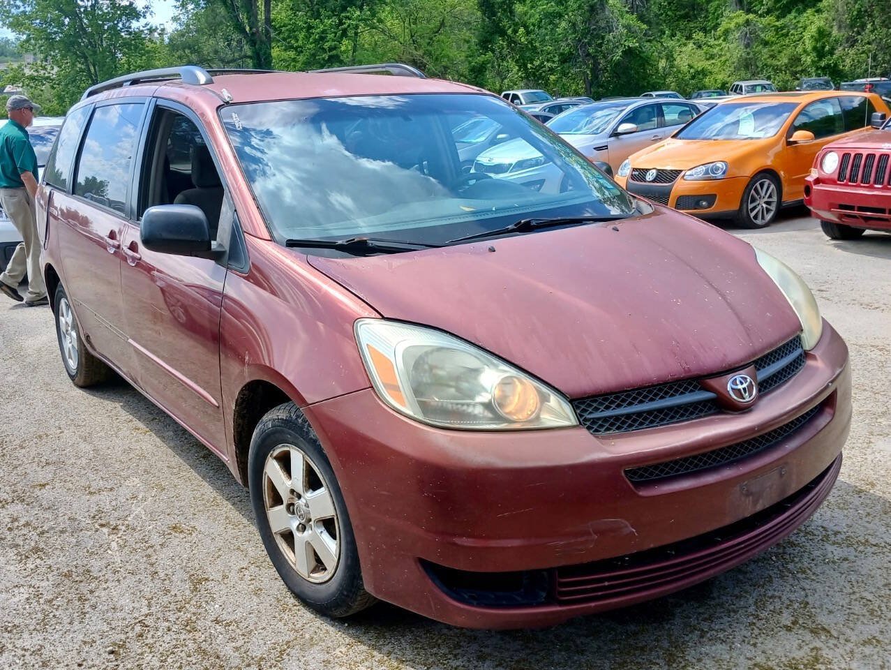 Used 2005 Toyota Sienna LE w/ LE Pkg 8 FWD image 5