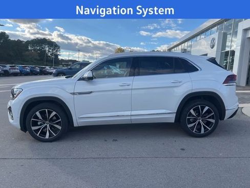 New 2026 Volkswagen Atlas Cross Sport SEL Premium R-Line image 3