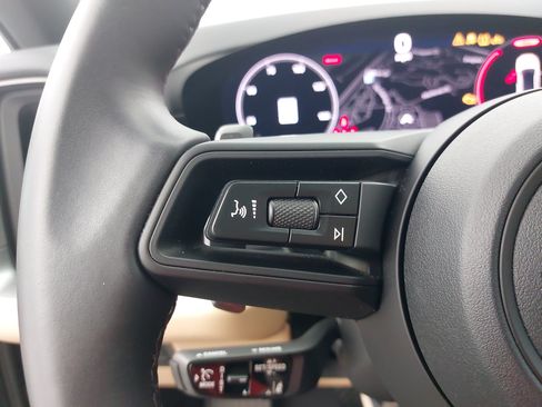 Certified 2026 Porsche Cayenne Coupe AWD/4WD image 19