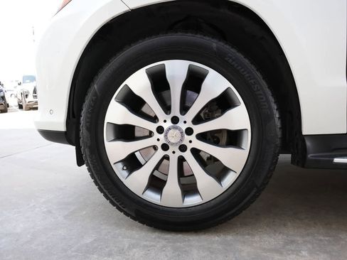 Used 2017 Mercedes-Benz GLS 450 4MATIC image 27