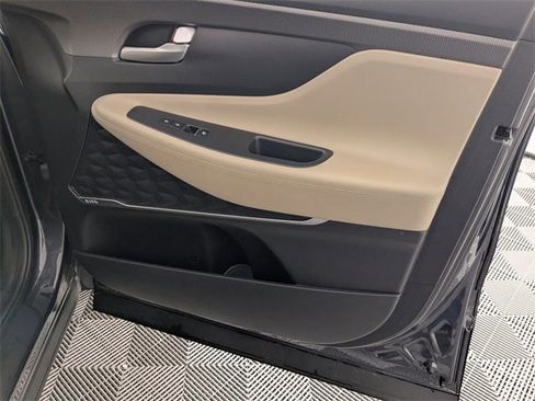 Used 2020 Hyundai Santa Fe SEL w/ Convenience Package image 32