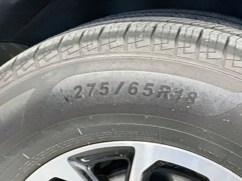 Used 2023 Ford Expedition Max XLT AWD/4WD image 32