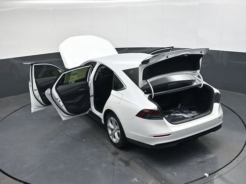 New 2026 Honda Accord LX image 38