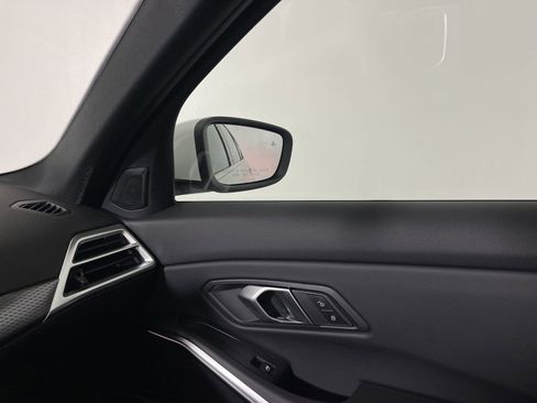 Used 2025 BMW 330i 330i w/ Convenience Package image 30