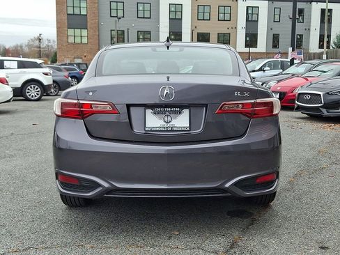 Used 2018 Acura ILX Sedan image 5