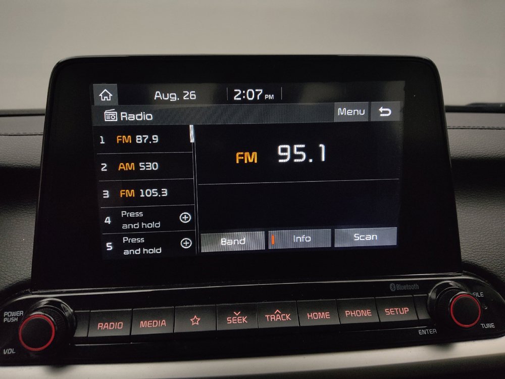 Used 2020 Kia Forte LXS FWD image 25