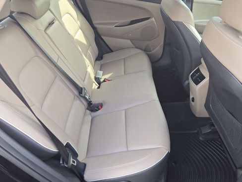 Used 2021 Hyundai Tucson Limited w/ Cargo Package image 29