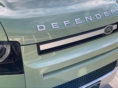 Used 2023 Land Rover Defender 110 75th Limited Edition image 30