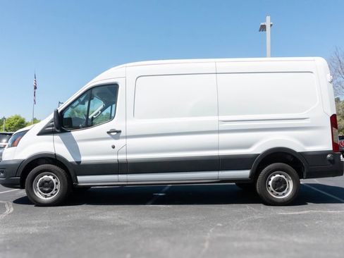 Used 2024 Ford Transit 250 148 Medium Roof w/ Load Area Protection Package image 6