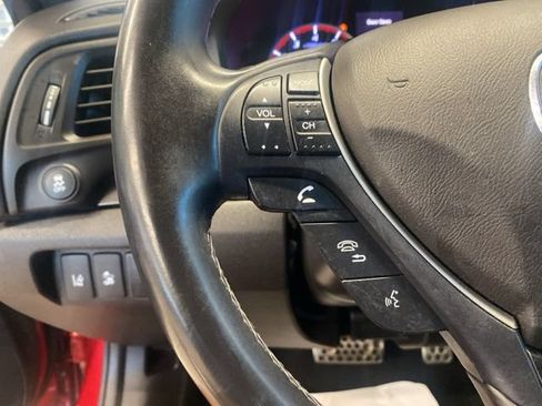 Used 2019 Acura ILX FWD image 13