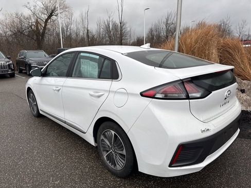 Used 2021 Hyundai Ioniq SEL image 7