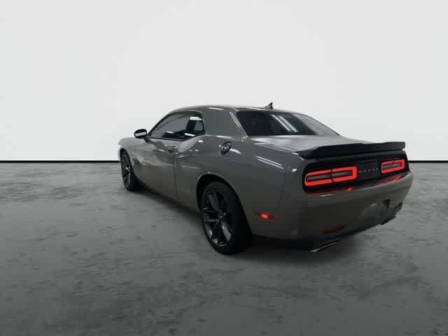 Used 2019 Dodge Challenger R/T Scat Pack RWD image 2