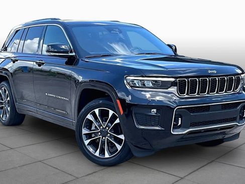 Used 2022 Jeep Grand Cherokee Overland AWD/4WD image 3