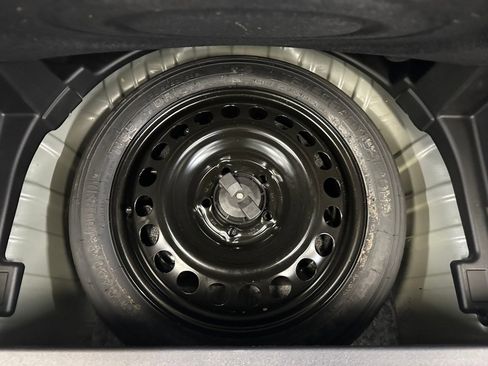 Certified 2022 Chevrolet Equinox Premier image 26