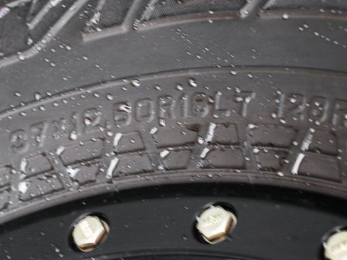 Used 2022 Ford F250 XL w/ STX Appearance Package image 41