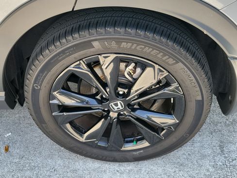 Used 2024 Honda CR-V Sport Touring image 11