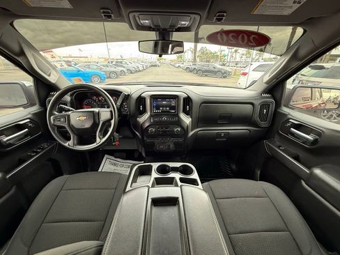Used 2020 Chevrolet Silverado 1500 Custom w/ Custom Value Package RWD image 13