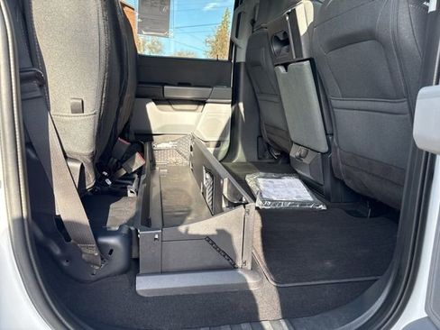 Used 2023 Ford F450 XLT w/ XLT Value Package image 34