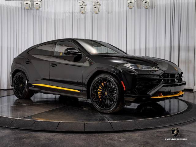 Used 2025 Lamborghini Urus SE AWD/4WD image 18