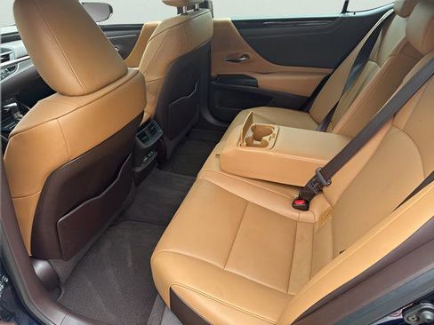 Used 2019 Lexus ES 350 w/ Premium Package FWD image 27