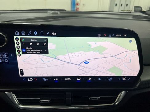 Used 2025 Chevrolet Equinox EV LT w/ Comfort Package AWD/4WD image 15