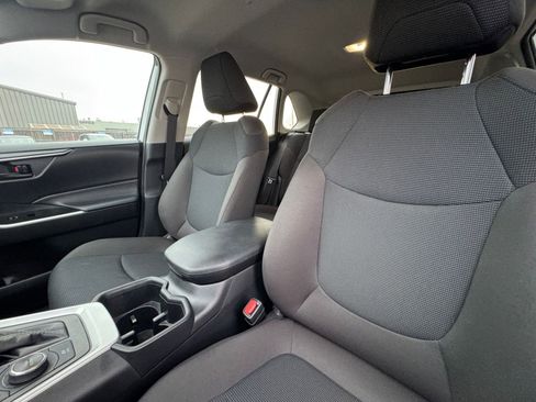 Used 2025 Toyota RAV4 LE image 35