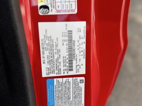 Used 2011 Ford Mustang Shelby GT500 w/ SVT Performance Pkg RWD image 33