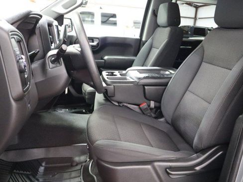 Used 2020 Chevrolet Silverado 1500 Custom w/ Infotainment Package RWD image 30