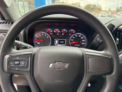 Used 2021 Chevrolet Silverado 1500 Custom Trail Boss image 18