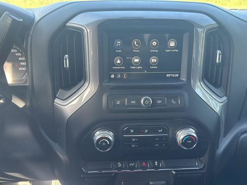 Used 2019 GMC Sierra 1500 4x4 Crew Cab w/ Convenience Package image 13