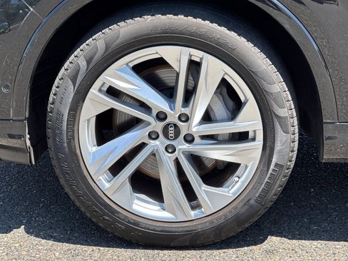 Used 2023 Audi Q7 3.0T Premium Plus image 46