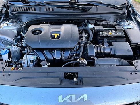 Used 2024 Kia Forte GT-Line FWD image 31