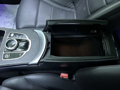Used 2020 Mercedes-Benz C 300 4MATIC Sedan w/ Premium Package image 25