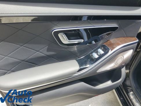 Used 2022 Mercedes-Benz S 580 4MATIC Sedan image 13