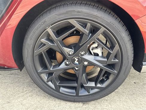 New 2025 Hyundai Elantra N Line image 46