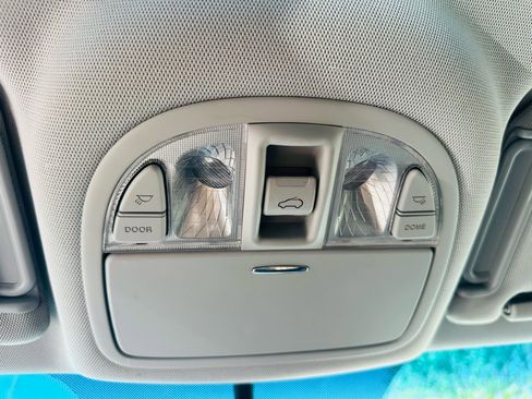 Used 2012 Hyundai Santa Fe Limited image 15