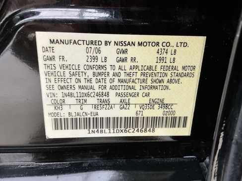 Used 2006 Nissan Altima 3.5 SE w/ (R02) Sport Plus Pkg image 14