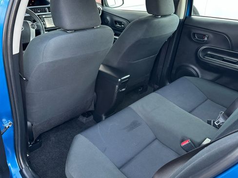 Used 2016 Toyota Prius C Four image 4