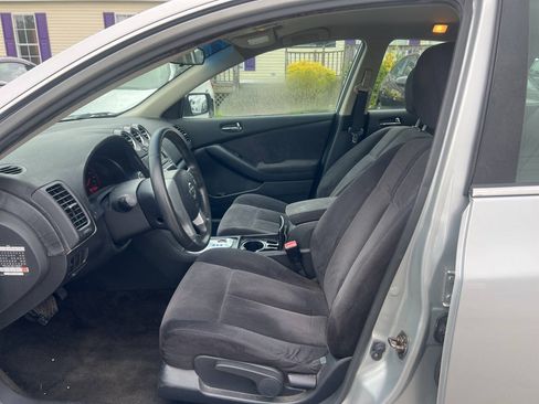 Used 2009 Nissan Altima 2.5 S FWD image 12