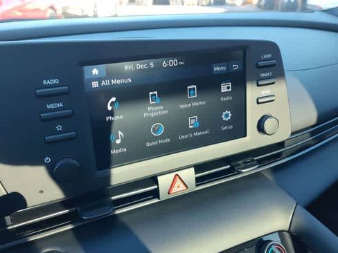 New 2026 Hyundai Elantra SEL Sport Premium image 23