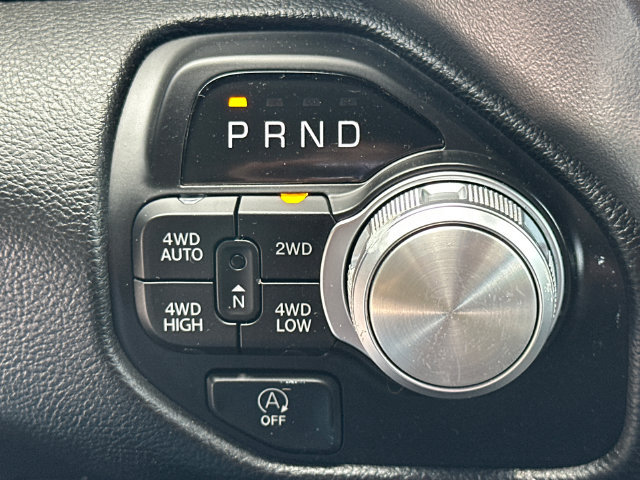 Used 2025 RAM 1500 Laramie AWD/4WD image 38