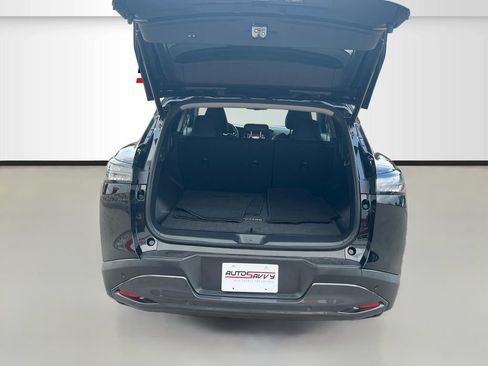 Used 2025 Nissan Murano SL AWD/4WD image 28