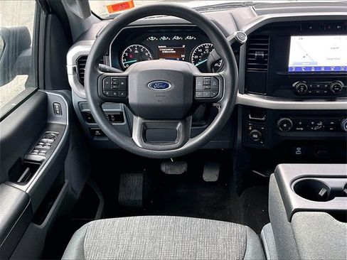 Used 2023 Ford F150 XLT image 5