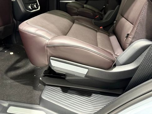 New 2025 Ford Expedition Platinum w/ Platinum Ultimate Package image 22