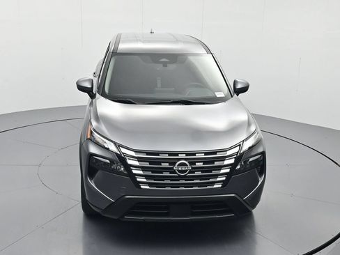 Certified 2024 Nissan Rogue SV FWD image 29
