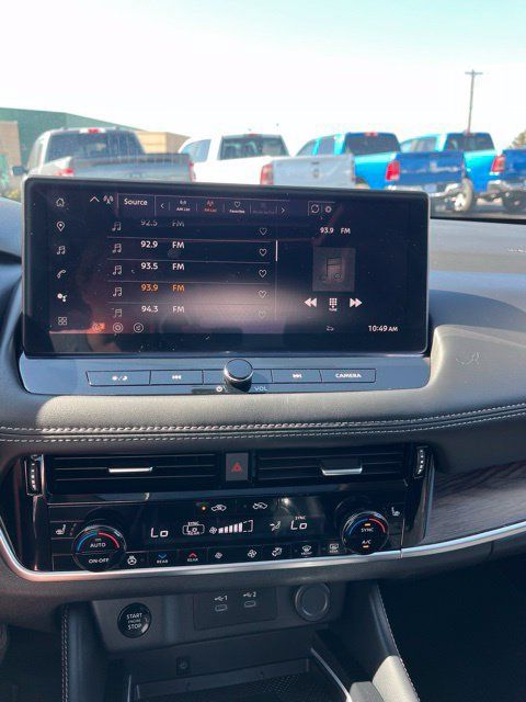 Used 2026 Nissan Rogue Platinum w/ Platinum Premium Package AWD/4WD image 38