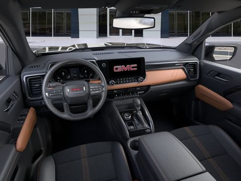 New 2026 GMC Canyon AT4 AWD/4WD image 16