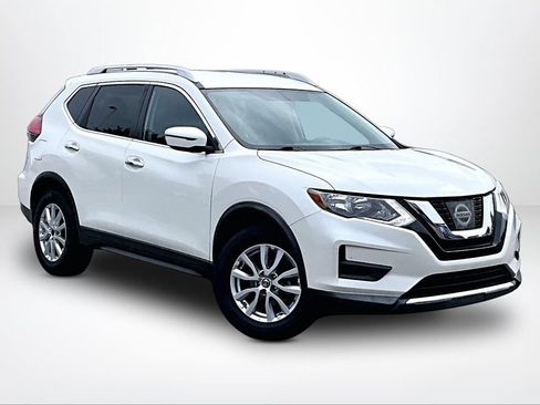 Used 2017 Nissan Rogue SV AWD/4WD image 13
